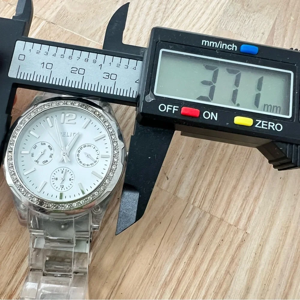 Relic ladies silver tone clear links fashion watch NEW BATTERY